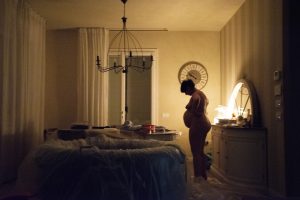 nicoletta-valdisteno-fotografia-travaglio-homebirth-parto-in-acqua